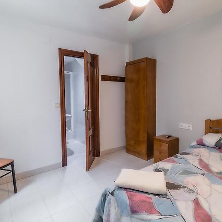 Hostal - Restaurante La Buena Villa By Vivere Stays Villalonquejar ภายนอก รูปภาพ